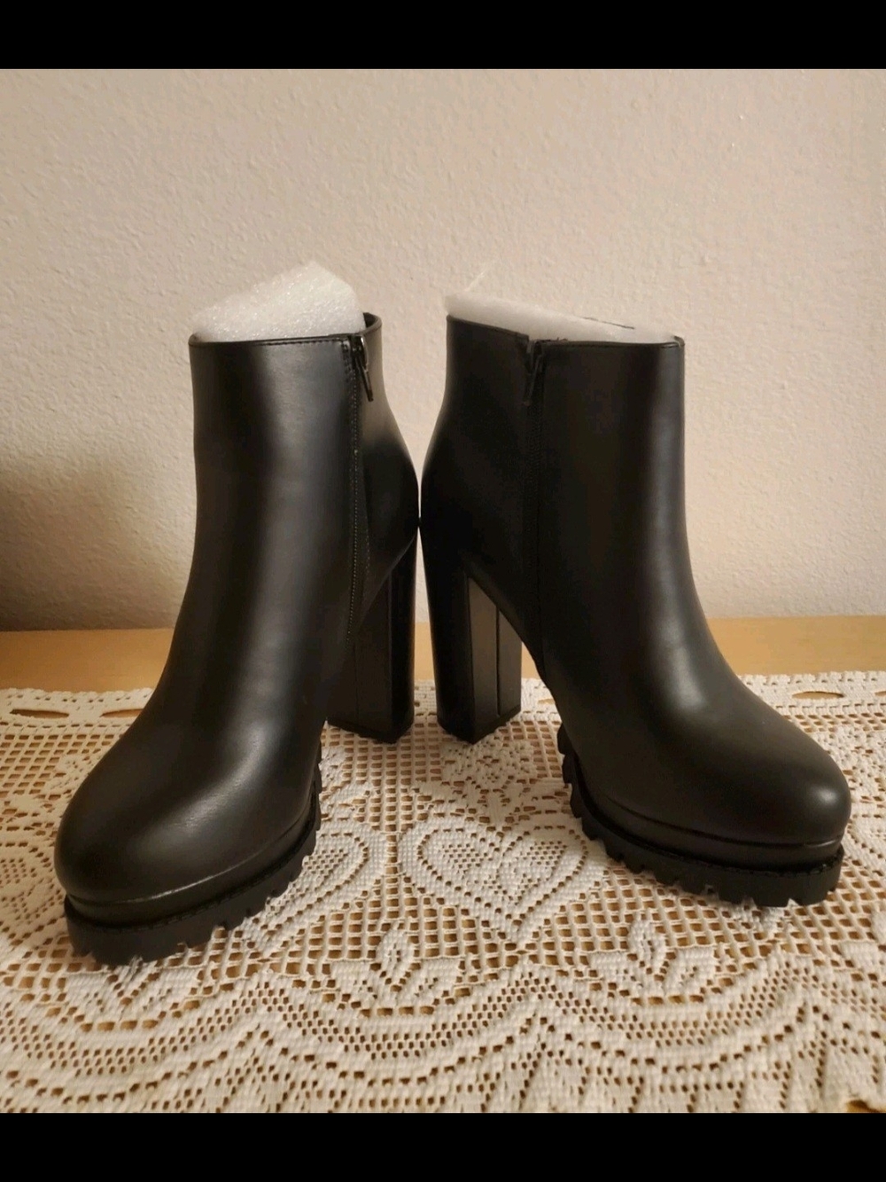 Marco Republic Uganda Black Platform Ankle Boots Block Heel Lug Sole Size 8.5